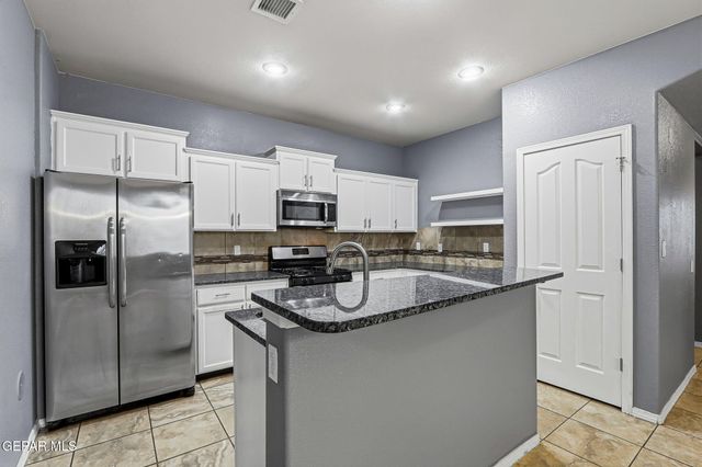 14625 LIPIZZAN, El Paso, TX 79938