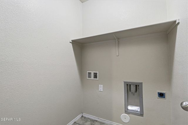 14625 LIPIZZAN, El Paso, TX 79938