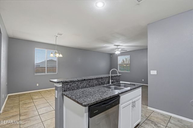 14625 LIPIZZAN, El Paso, TX 79938