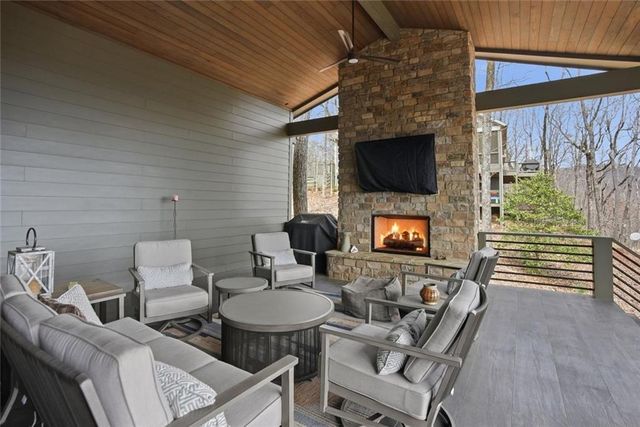 7207 Ridgeview Dr., Jasper, GA 30143