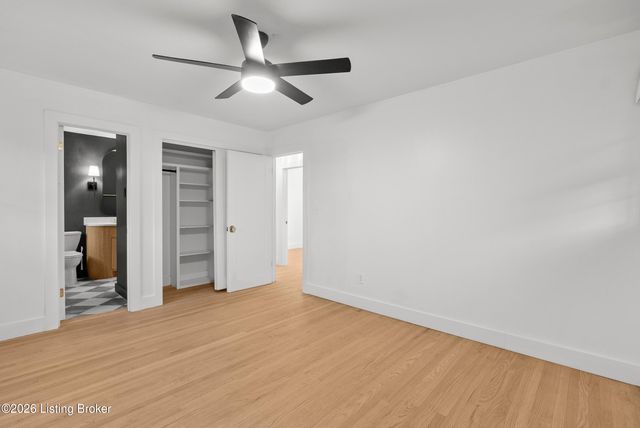 1608 Dunbarton Wynde, Louisville, KY 40205
