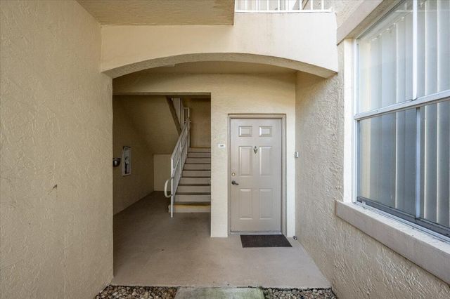2060 Greenview Shores Boulevard 308, Wellington, FL 33414