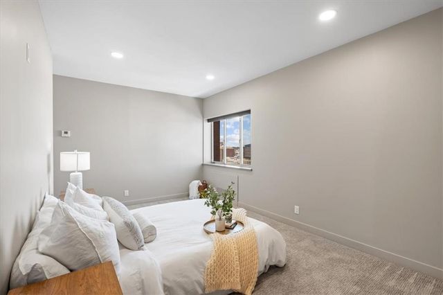 121 W 48th Street 1504, Kansas City, MO 64112