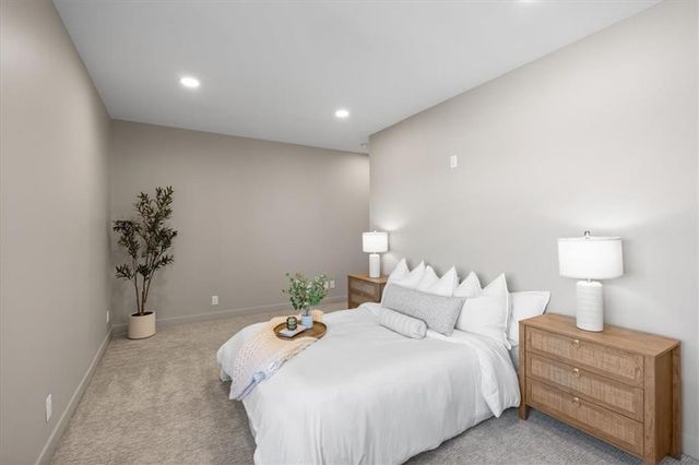 121 W 48th Street 1504, Kansas City, MO 64112