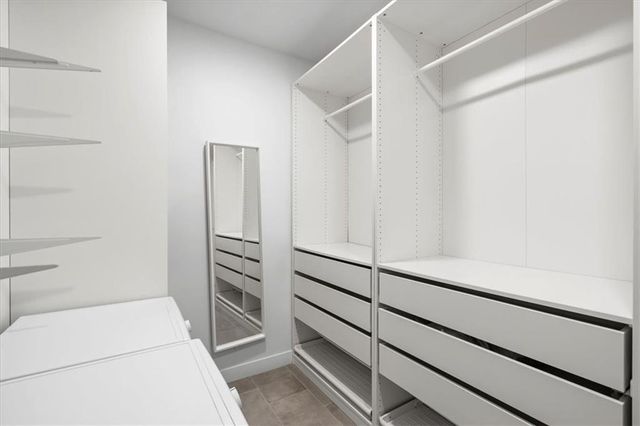 121 W 48th Street 1504, Kansas City, MO 64112