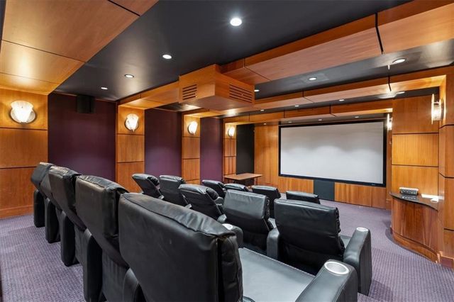 121 W 48th Street 1504, Kansas City, MO 64112