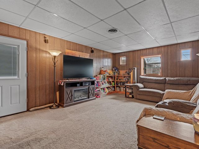 614 W Elm Street, Griffith, IN 46319