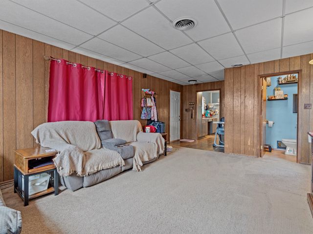 614 W Elm Street, Griffith, IN 46319