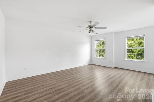 512 Bearbrook Lane, Gastonia, NC 28052