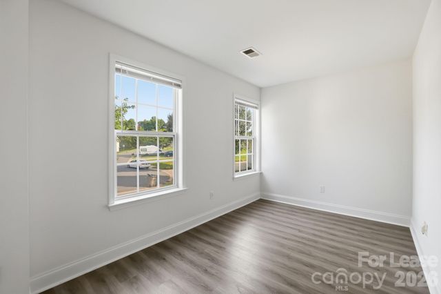 512 Bearbrook Lane, Gastonia, NC 28052