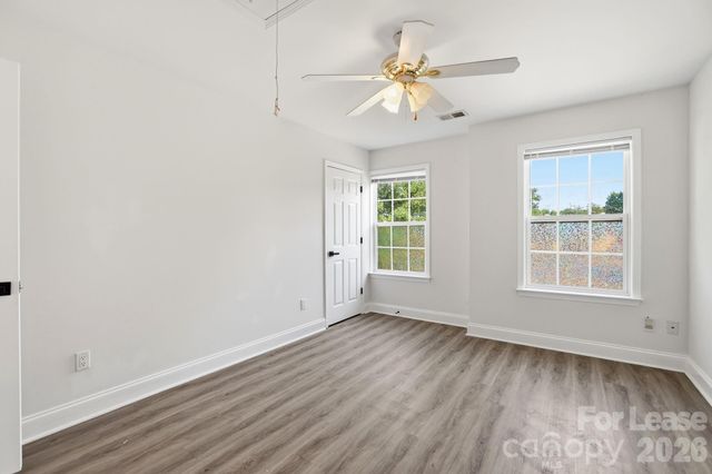512 Bearbrook Lane, Gastonia, NC 28052
