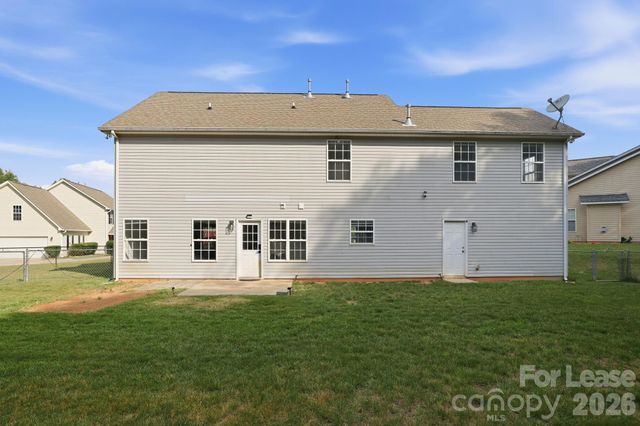 512 Bearbrook Lane, Gastonia, NC 28052