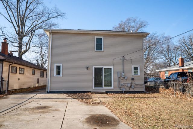 4205 Harding Street, Dearborn Heights, MI 48125
