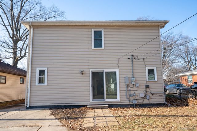 4205 Harding Street, Dearborn Heights, MI 48125