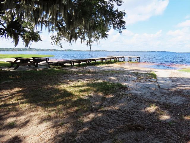 787 N WATERVIEW DRIVE, Clermont, FL 34711