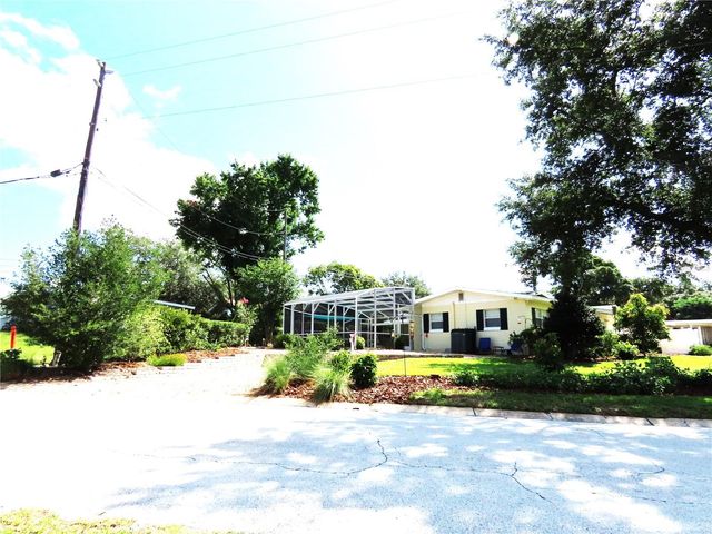 787 N WATERVIEW DRIVE, Clermont, FL 34711