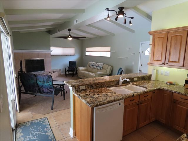 787 N WATERVIEW DRIVE, Clermont, FL 34711