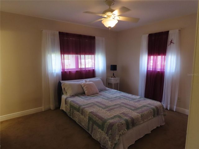 787 N WATERVIEW DRIVE, Clermont, FL 34711