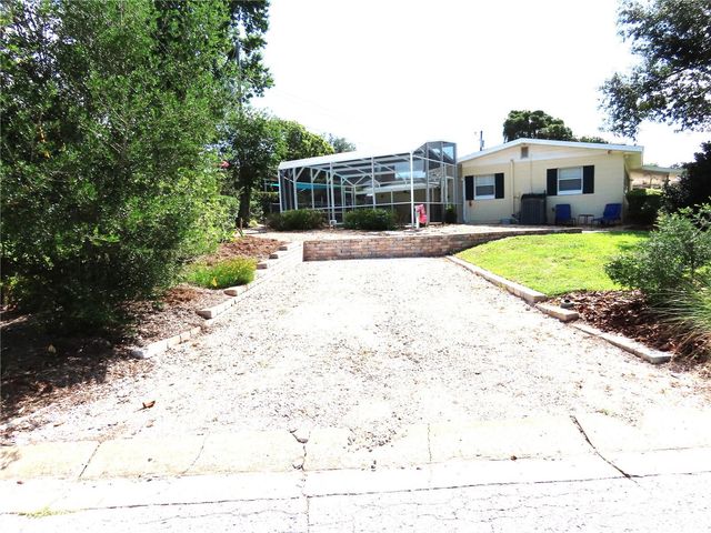 787 N WATERVIEW DRIVE, Clermont, FL 34711