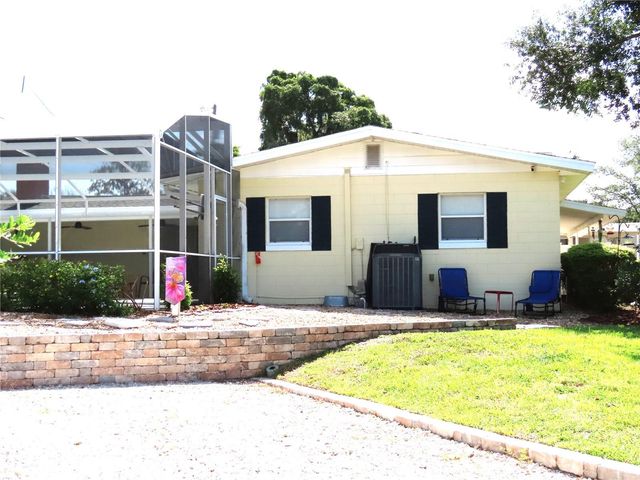 787 N WATERVIEW DRIVE, Clermont, FL 34711