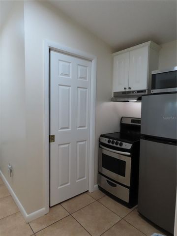 787 N WATERVIEW DRIVE, Clermont, FL 34711