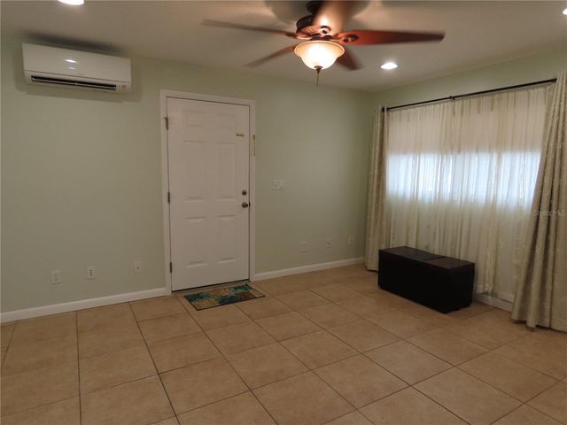 787 N WATERVIEW DRIVE, Clermont, FL 34711