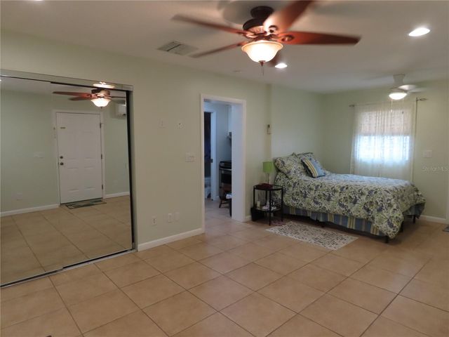 787 N WATERVIEW DRIVE, Clermont, FL 34711