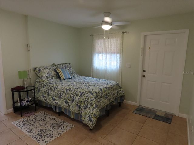 787 N WATERVIEW DRIVE, Clermont, FL 34711