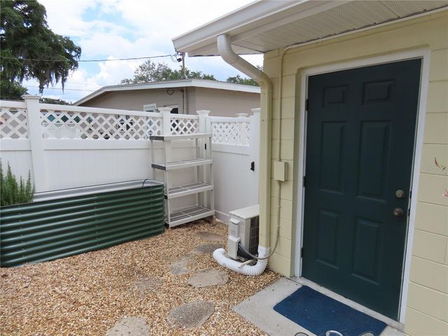 787 N WATERVIEW DRIVE, Clermont, FL 34711