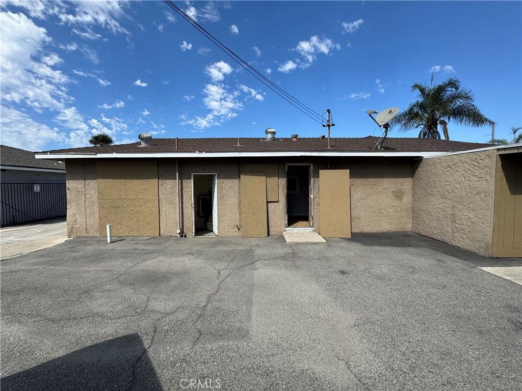 200 N Brookhurst, Anaheim, CA 92801 — exterior