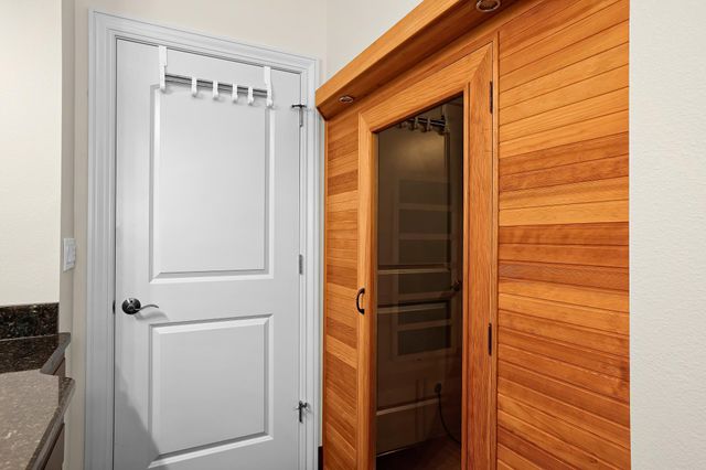 3312 Augusta Lane, Onalaska, WI 54650