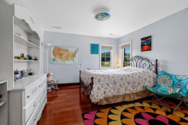 3312 Augusta Lane, Onalaska, WI 54650