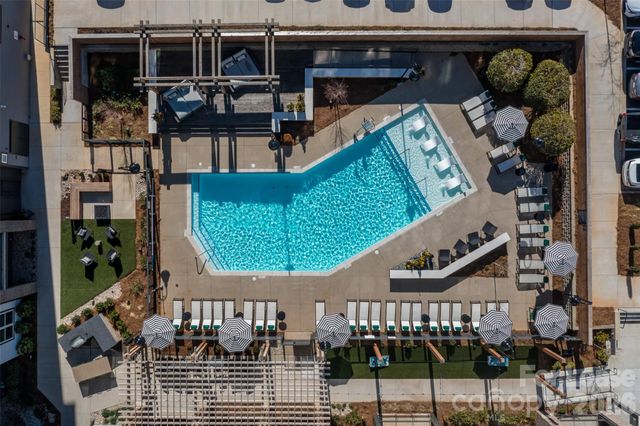 9821 Research Drive Leopold-B1, Charlotte, NC 28262