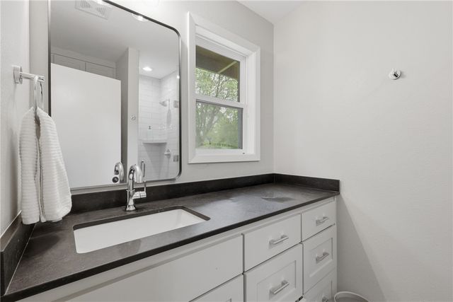 1304 Leacrest Drive, College Station, TX 77840