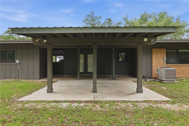 1304 Leacrest Drive, College Station, TX 77840