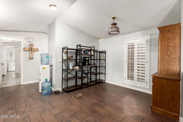 5601 W MISSOURI Avenue 254, Glendale, AZ 85301