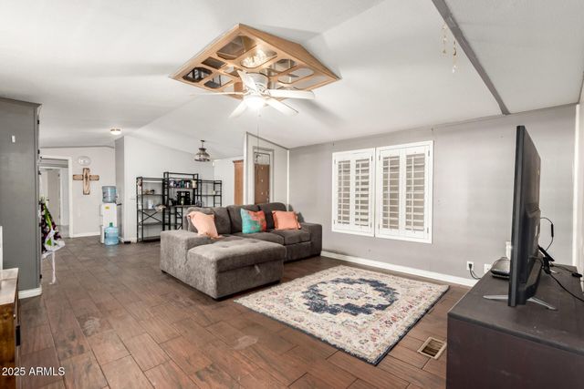 5601 W MISSOURI Avenue 254, Glendale, AZ 85301