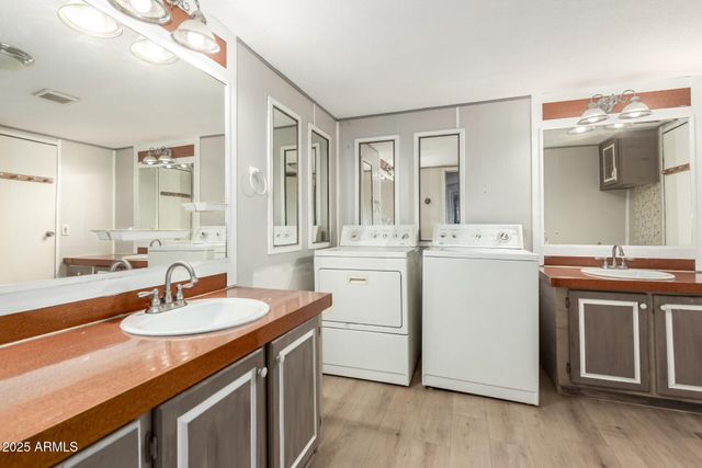 5601 W MISSOURI Avenue 254, Glendale, AZ 85301