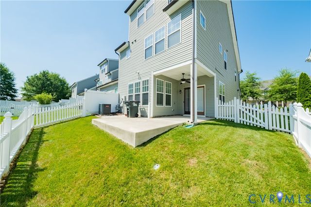 8004 Rutland Village Dr, Hanover, VA 23116