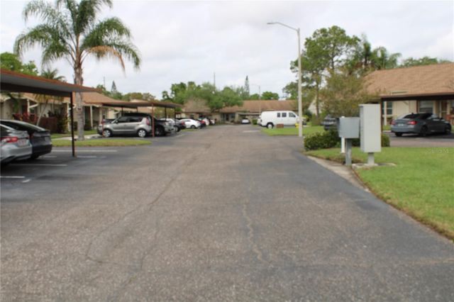 10780 43RD STREET N 701, Clearwater, FL 33762