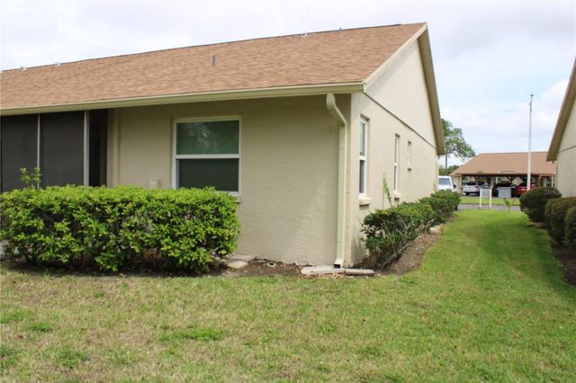 10780 43RD STREET N 701, Clearwater, FL 33762