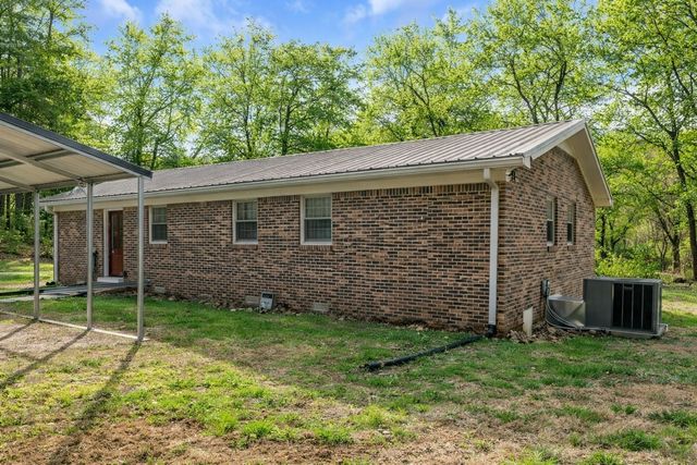 1783 Agnew Rd, Pulaski, TN 38478