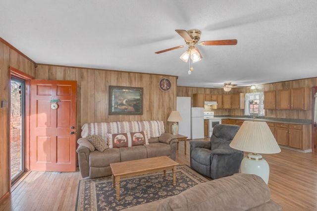 1783 Agnew Rd, Pulaski, TN 38478