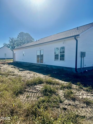 445 Bud Johnson Road, Newton Grove, NC 28366