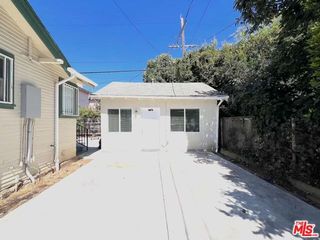 1830 S Gramercy Place 1/2, Los Angeles, CA 90019
