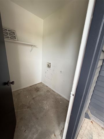 923 Carrell Street D, Tomball, TX 77375