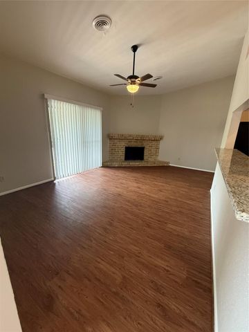 923 Carrell Street D, Tomball, TX 77375