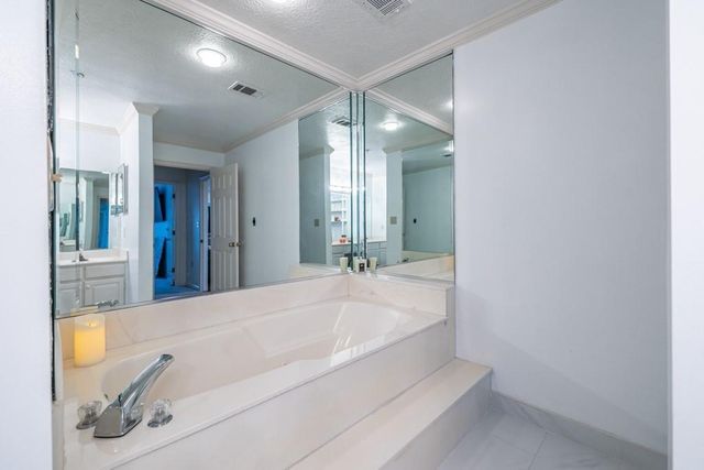 27301 NE Plantation Drive 301, Atlanta, GA 30324