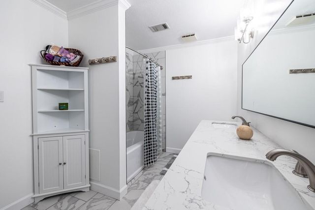 27301 NE Plantation Drive 301, Atlanta, GA 30324