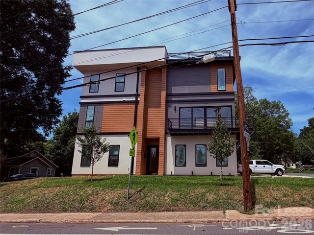 212 Smallwood Street S A, Charlotte, NC 28208